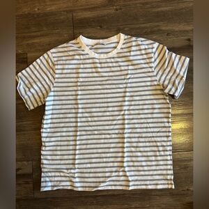 Zara Mens Striped Gray and White T-Shirt Size M
